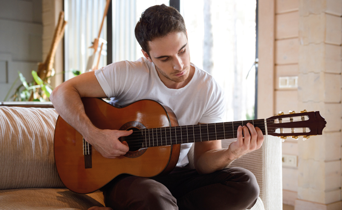 Vleugels gevolg opblijven Gitaarcursus - Online gitaar leren spelen | NHA